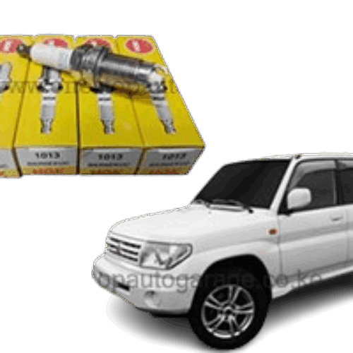 GENUINE Spark Plugs Mitsubishi Pajero IO pack of 4